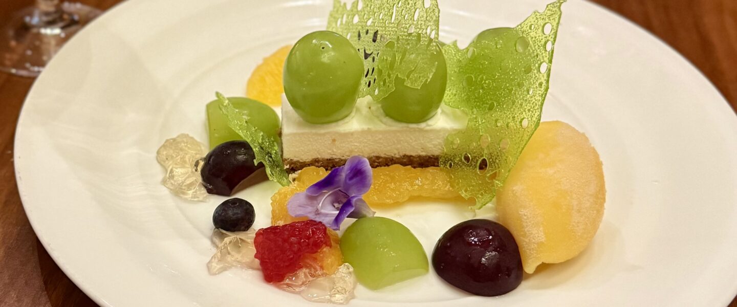 【横浜】横浜ベイシェラトンホテル&タワーズ『シーウィンド』Sweets Parade~シャインマスカット&ピオーネ~