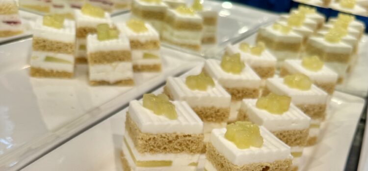 【赤坂見附】ホテルニューオータニ東京『ガーデンラウンジ』スーパースイーツビュッフェ